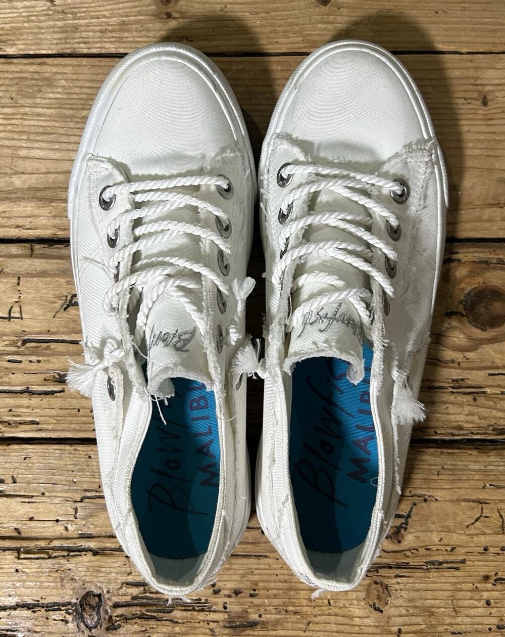 Blowfish Women’s Size 7.5 White Martina Canvas Trainers Casual Lace Up Shoes